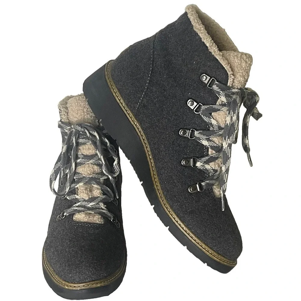 Dr. Scholl's So Cozy Women 8.5 Waterproof Gray Hiker Boots Sherpa Wedge EU 38.5